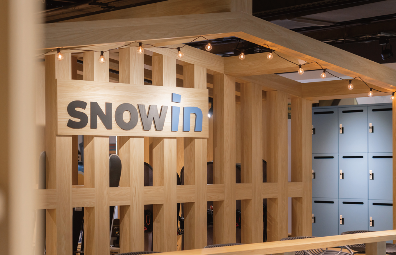 SNOWIN滑雪學校
